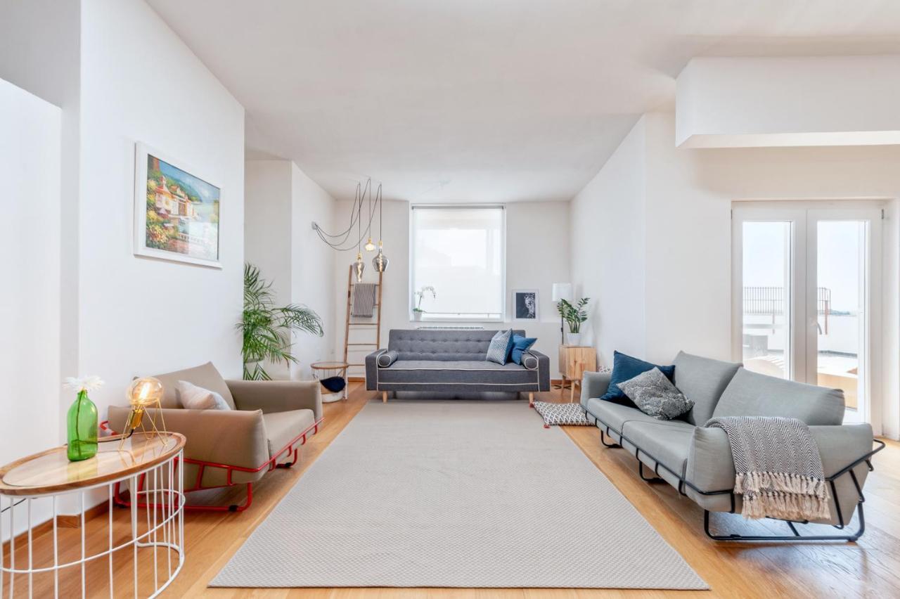 Luxus P4T Family 3 Bedroom With Pool, Tennis Court And Sauna ブリンディジ エクステリア 写真